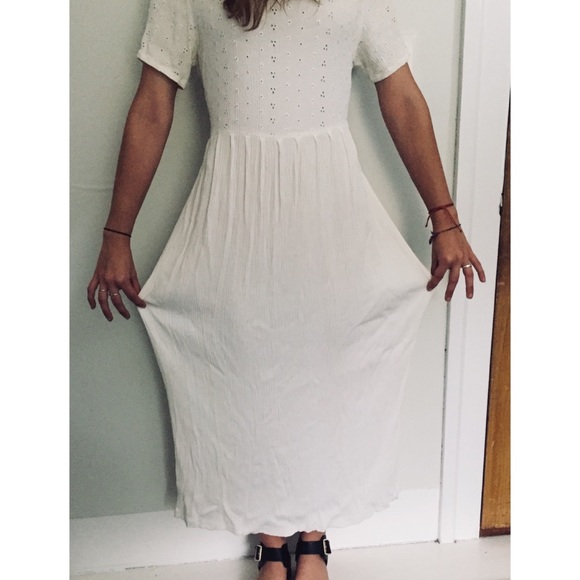 Vintage Maxi Dress - Picture 2 of 6